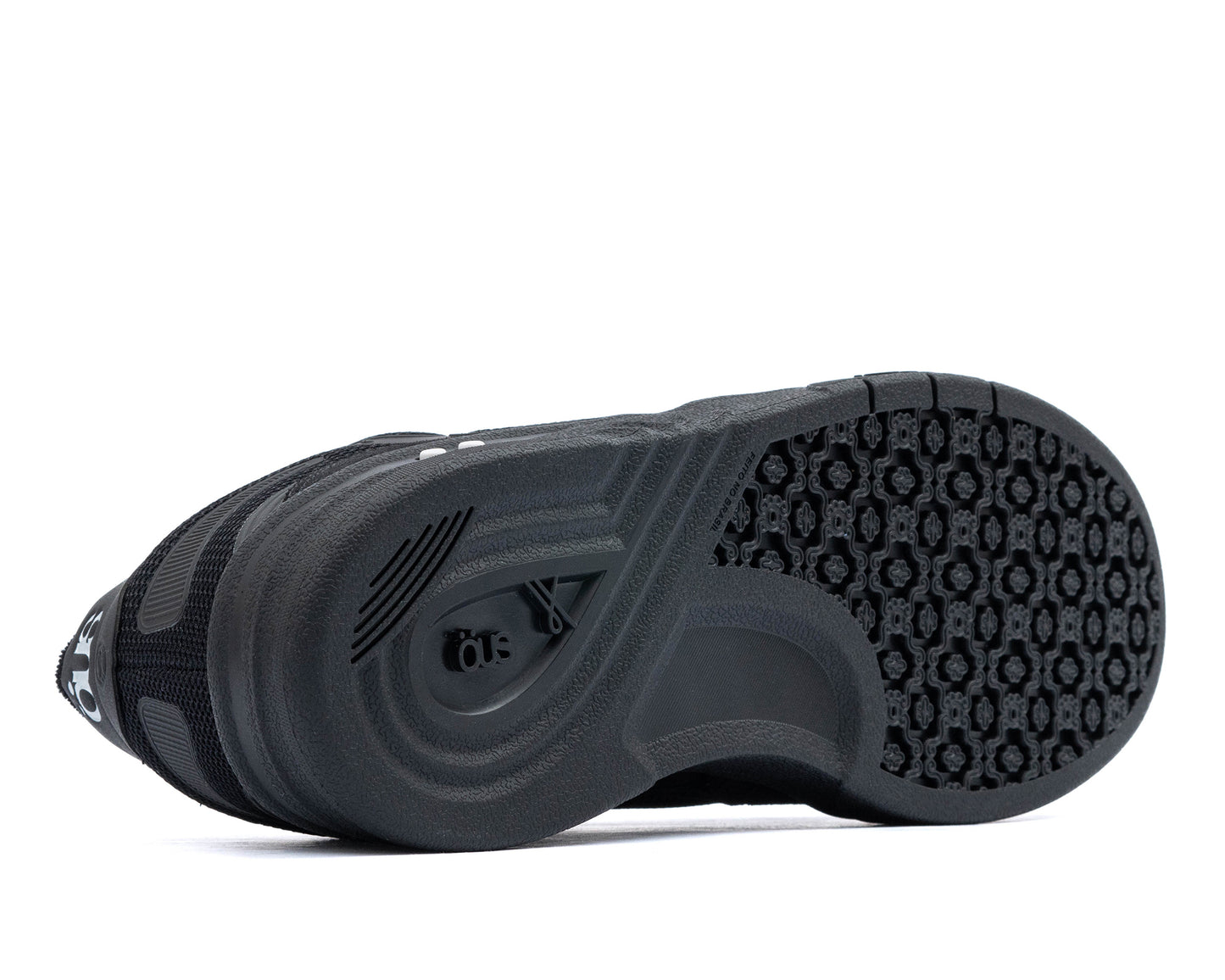 Tênis Öus Fluente GTX Prt Branco Preto Essencial
