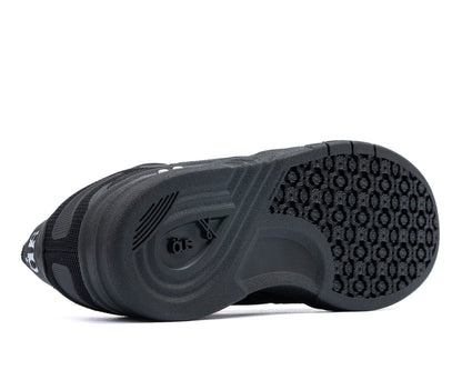 Tênis Öus Fluente GTX Prt Branco Preto Essencial